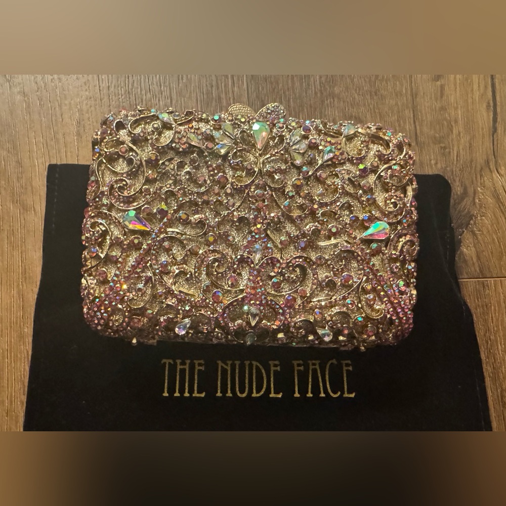 THE NUDE FACE-NWT Swarovski Rose Gold Crystal Evening Bag